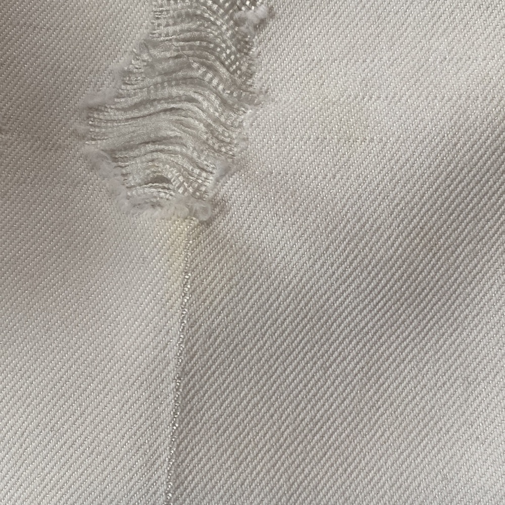Juicy Couture Vintage White Distressed Jeans - Picture 10 of 10